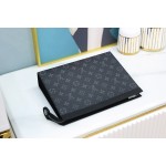 Louis Vuitton 𝙋𝙊𝘾𝙃𝙀𝙏𝙏𝙀 𝙑𝙊𝙔𝘼𝙂𝙀 French 🇫🇷 original leather M61692